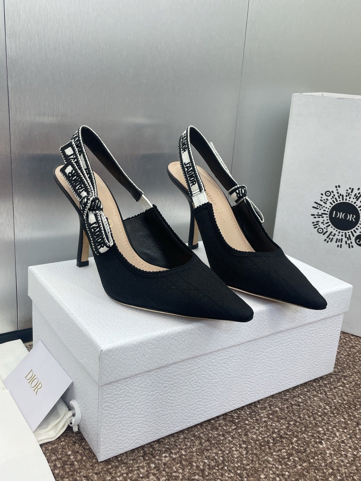 J'ADIOR SLINGBACK 25S PUMP 95MM IN BLACK QUAKE OBLIQUE EMBROIDERED FABRIC