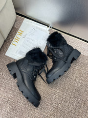 DIOR 25S D-MAJOR ANKLE BOOTS WICKER STYLE 35MM IN BLACK CALFSKIN AND FUR
