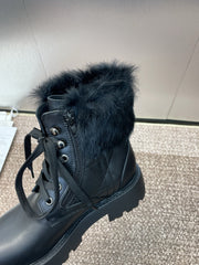 DIOR 25S D-MAJOR ANKLE BOOTS WICKER STYLE 35MM IN BLACK CALFSKIN AND FUR