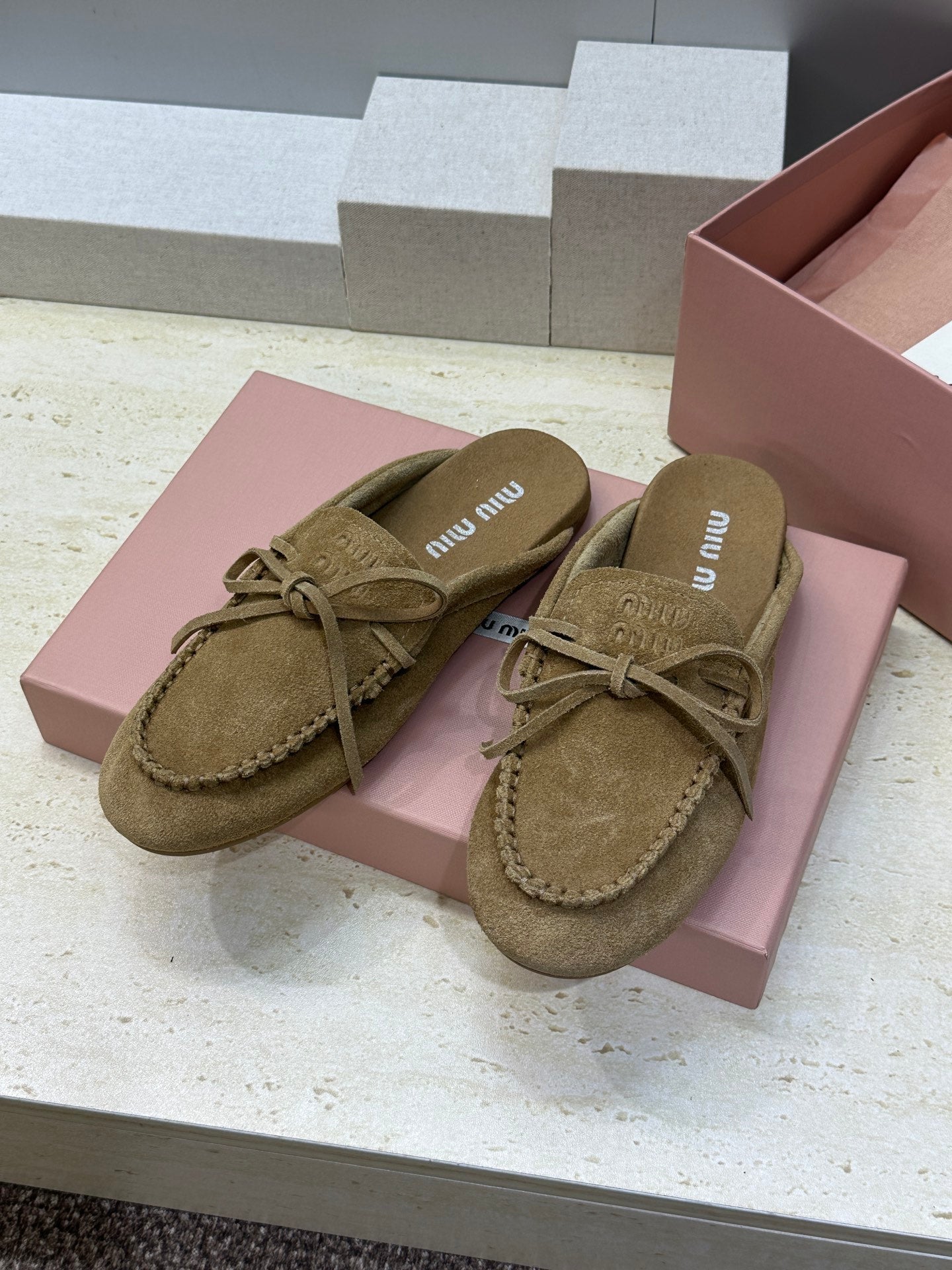 MIUMIU 26S SNEAKER MULES IN OLIVE BROWN SUEDE WITH BOW