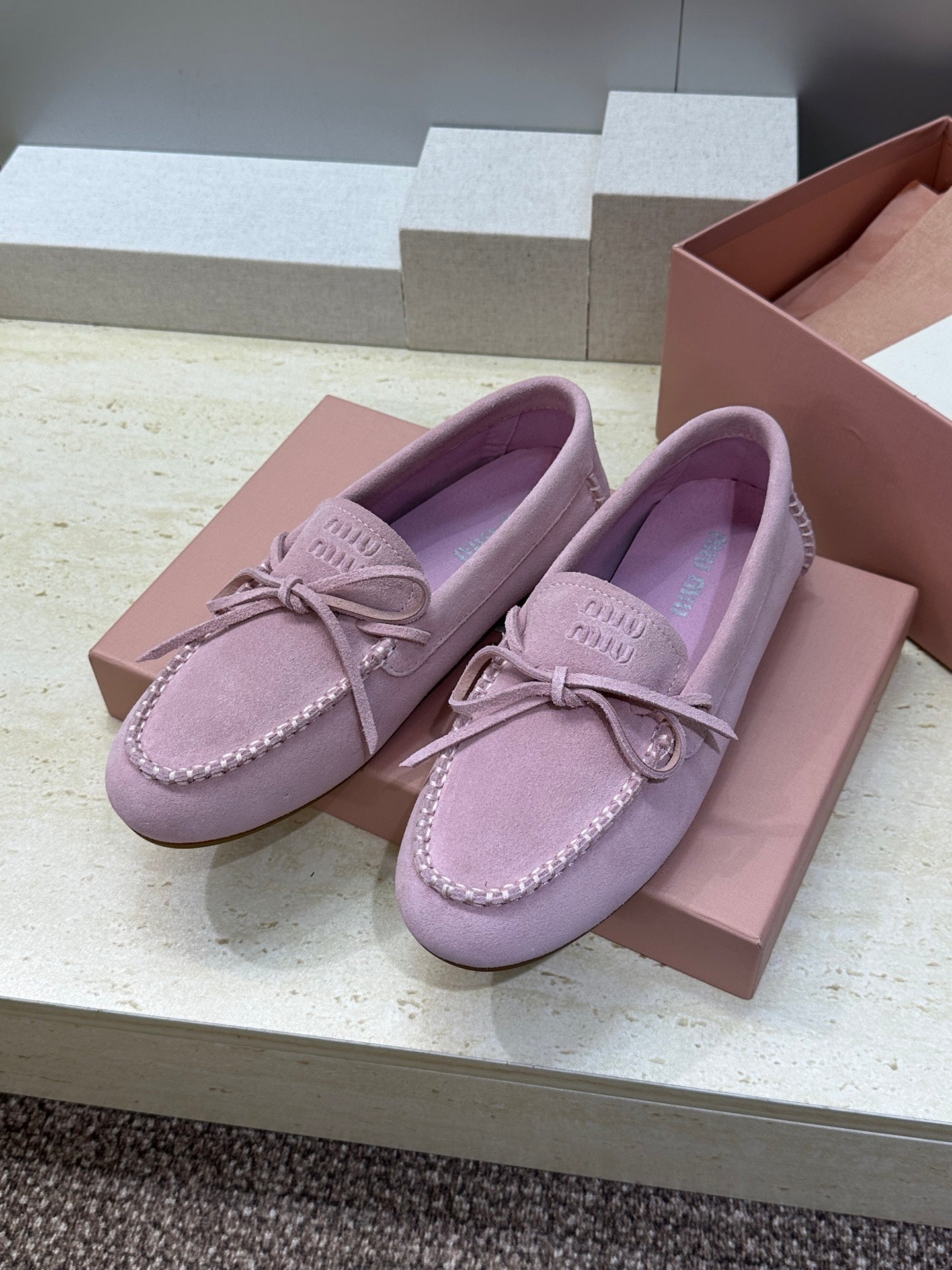 MIUMIU 26S LOAFERS IN LIGHT PURPLE SUEDE WITH BOW