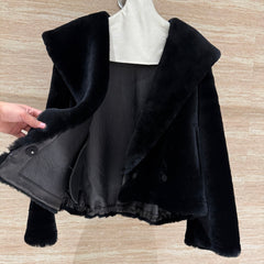 HERMES 25S SHEARLING COAT WITH LARGE LAPELS 213