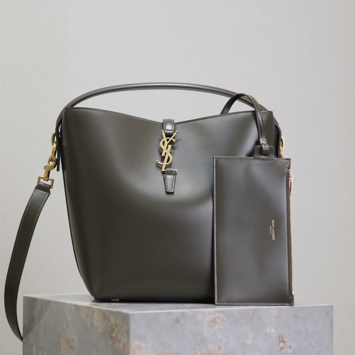 YSL 25S LE 5 À 7 BUCKET 26 IN DARK OLIVE CALFSKIN GOLD HARDWRE