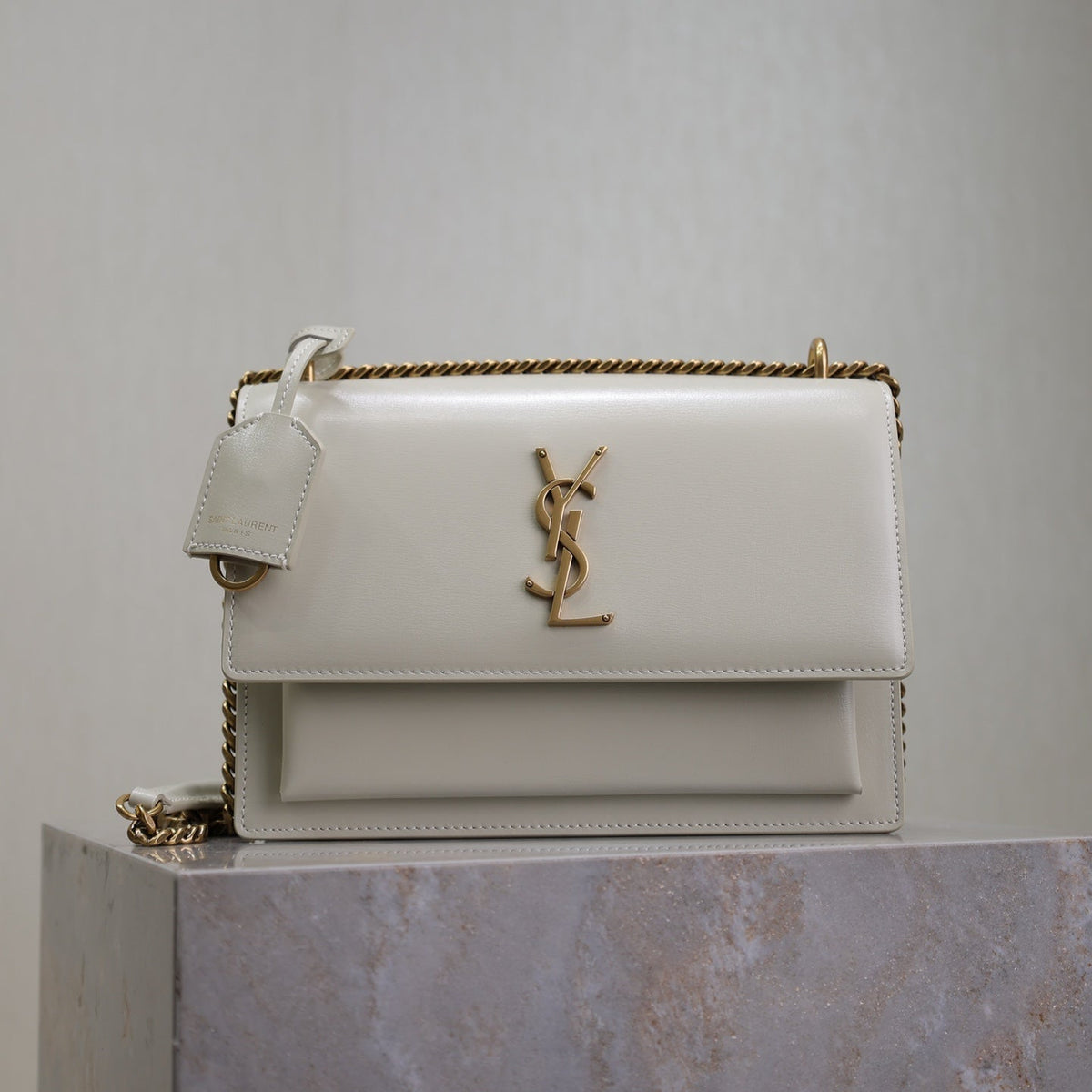 YSL 25S SUNSET BAG 22 IN IVORY CALFSKIN GOLD HARDWARE