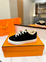 DAY SNEAKER IN BLACK SUEDE AND FLEECE LINING