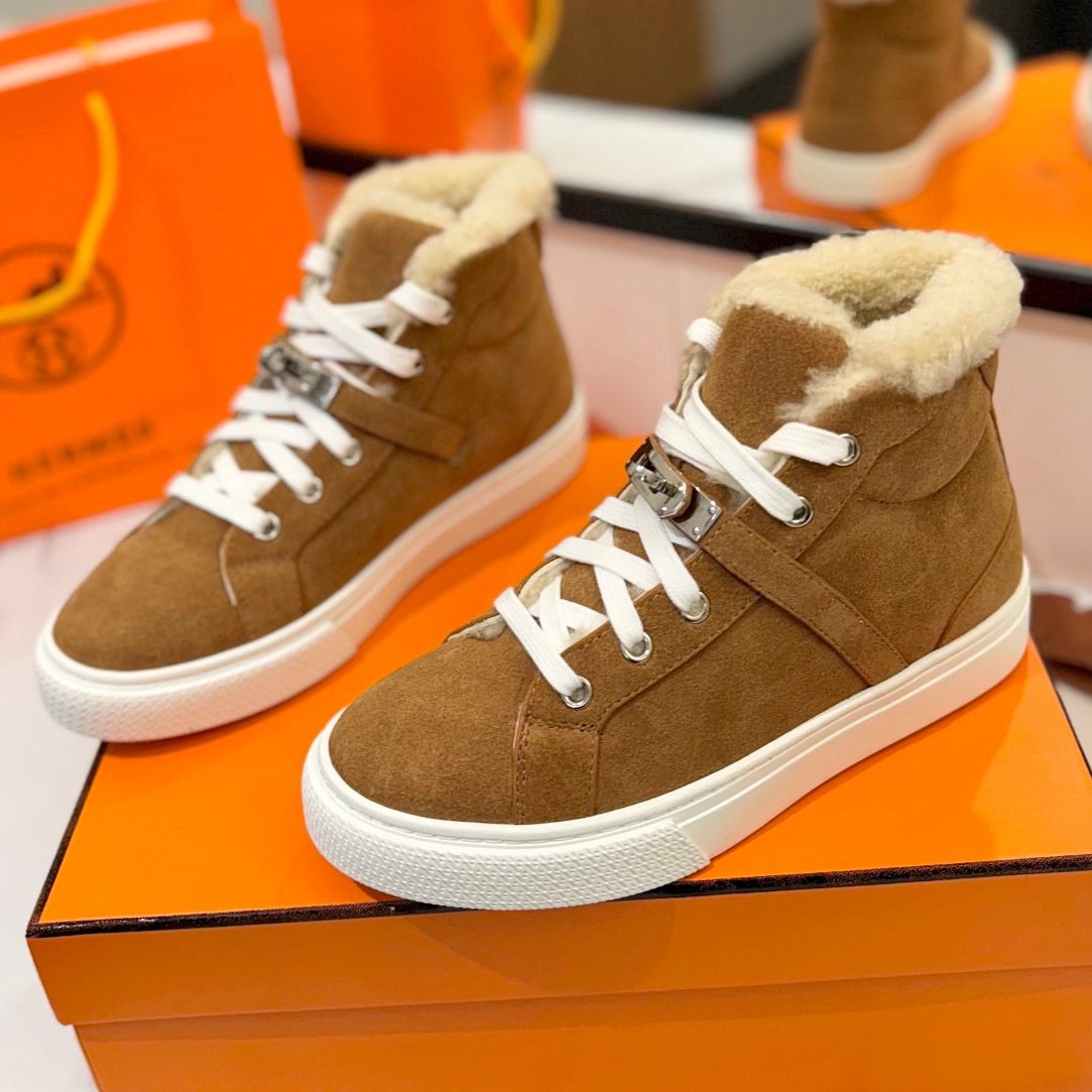 CHEALSEA BOOTS IN BRONZE BROWN SUEDE AND FLEECE LINING