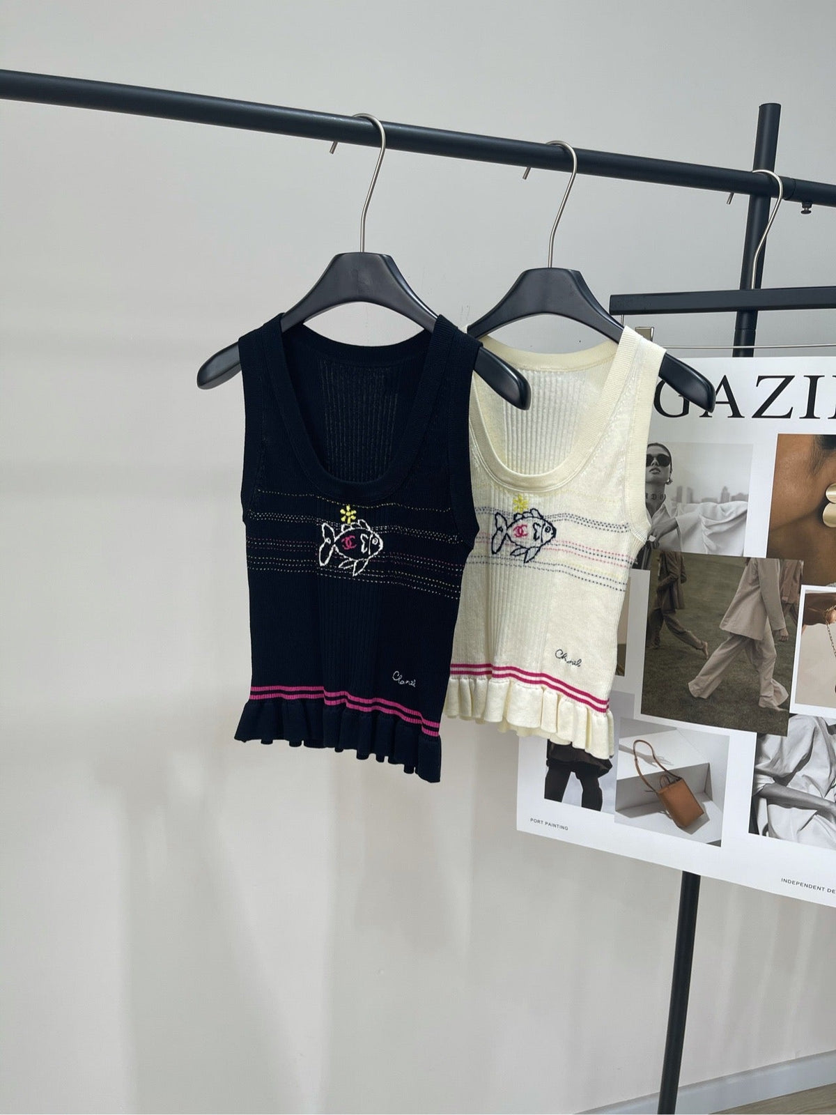 CHANEL SLEEVELESS KNIT TOP 273202