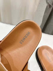 EXTRA SANDAL CARAMEL CALFSKIN
