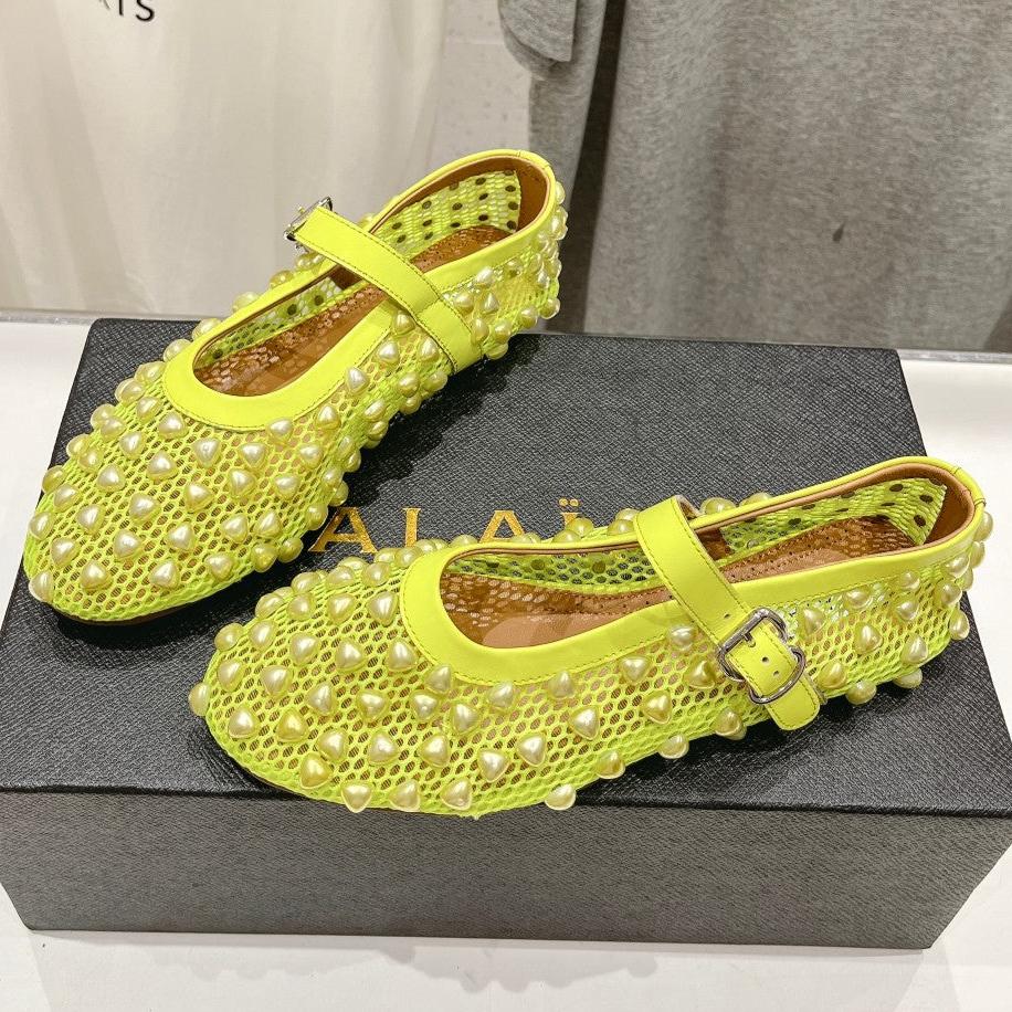 ALAIA PEARL MARY JANE SHOES IN NEON YELLOW MESH AND CALFSKIN