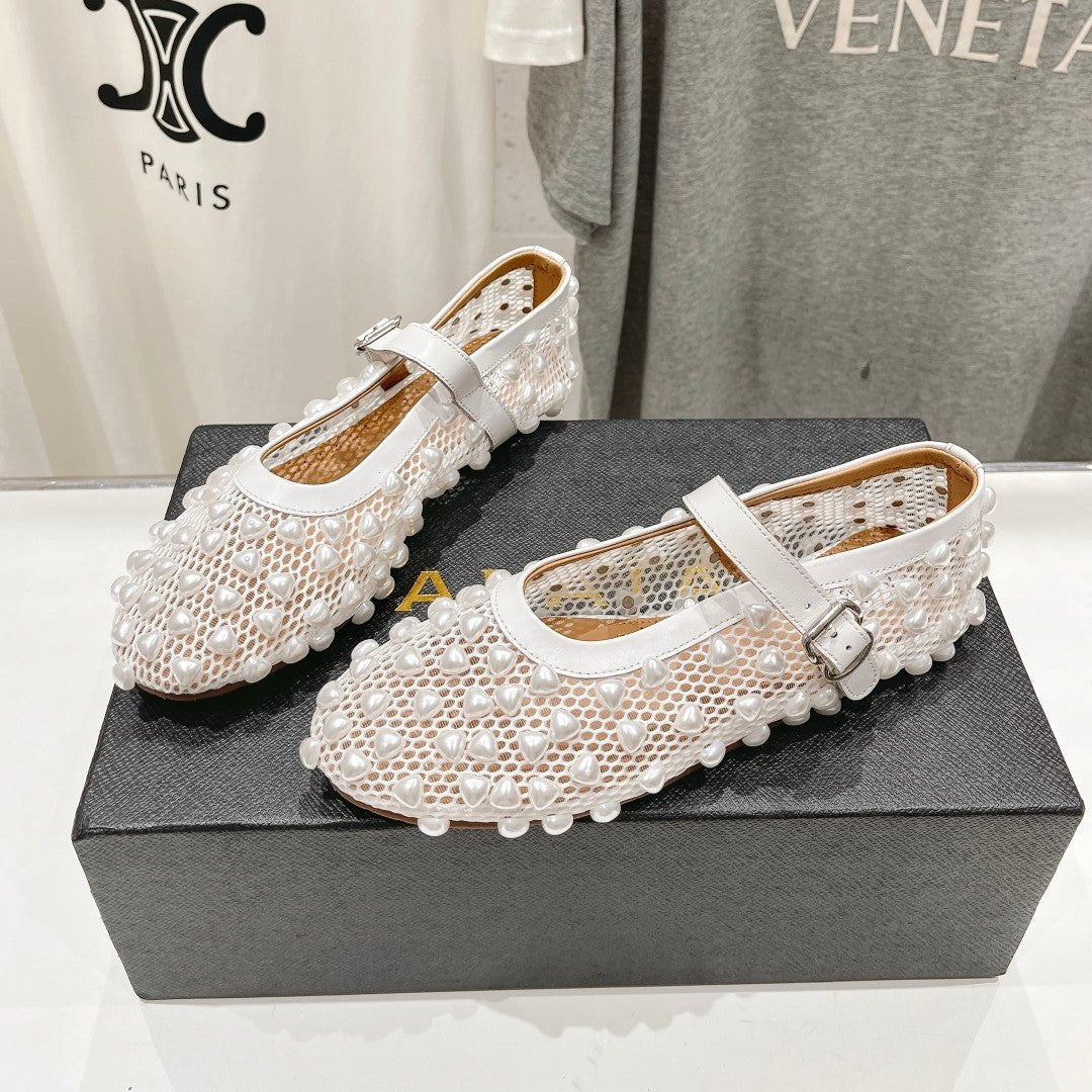 ALAIA PEARL MARY JANE SHOES IN WHITE MESH AND CALFSKIN