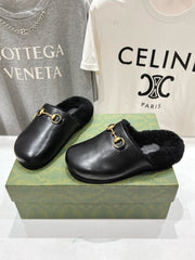 HORSEBIT MULE IN BLACK CALFSKIN AND FLEECE LINING