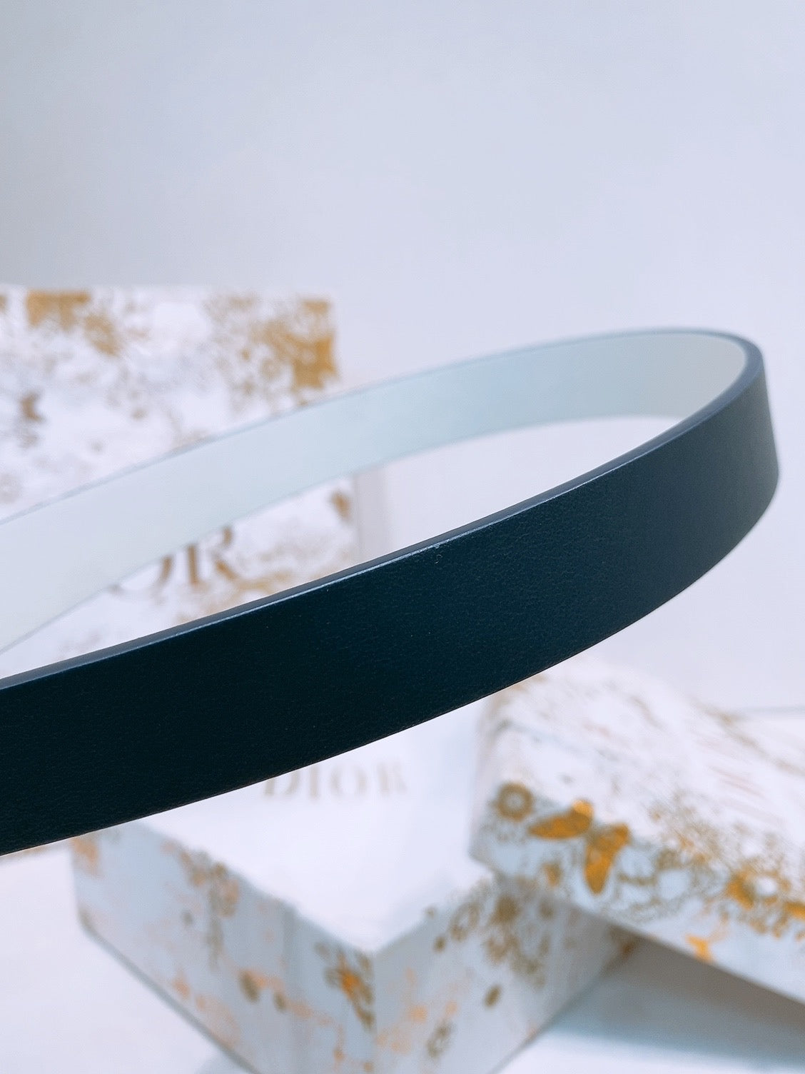 DIOR 25S BELT 20 MM IN DEEP BLUE GREY CALFSKIN 572898