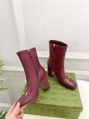 HORSEBIT ANKLE BOOTS 9.5CM IN BURGUNDY RED SHEEPSKIN