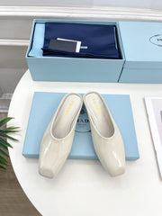 MULES SQUARE TOE IN WHITE SHINY CALFSKIN