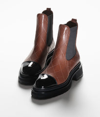 SHORT BOOTS BROWN BLACK CALFSKIN