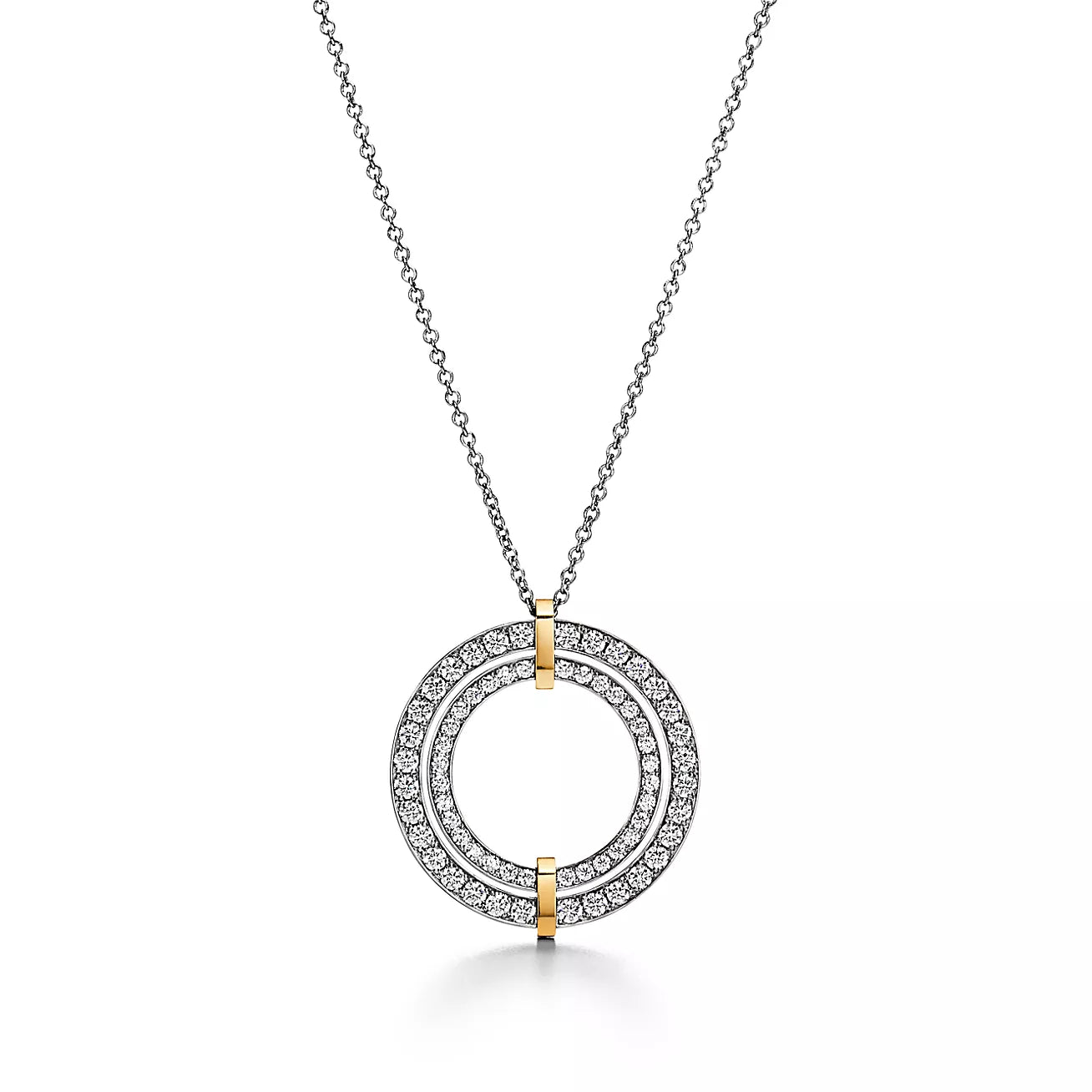 tiffany-edgecircle-pendant-70919842_1049884_ED_8afc417e-5c63-4624-ad7e-497c31612531.webp