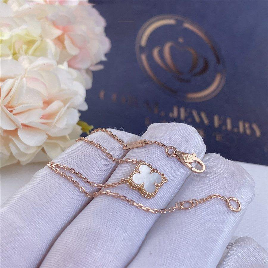 van-cleef-arpels-sweet-alhambra-bracelet-yellow-gold-mother-of-pearl-vcarf68800-coral-1-900x900_7a22a650-dbfd-4da8-af0b-e90c81f8c589.jpg