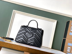 GG Marmont 26.5cm Black Calfskin Gold Hardware